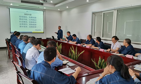 博圣制藥開展液體庫(kù)罐區(qū)泄漏事故“雙盲”桌面演練
